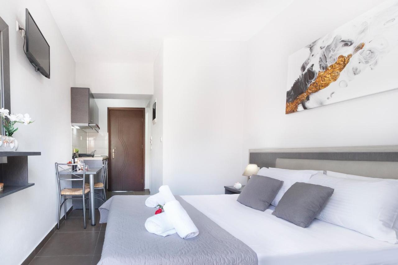Caretta Blue Apartments Polychrono Extérieur photo